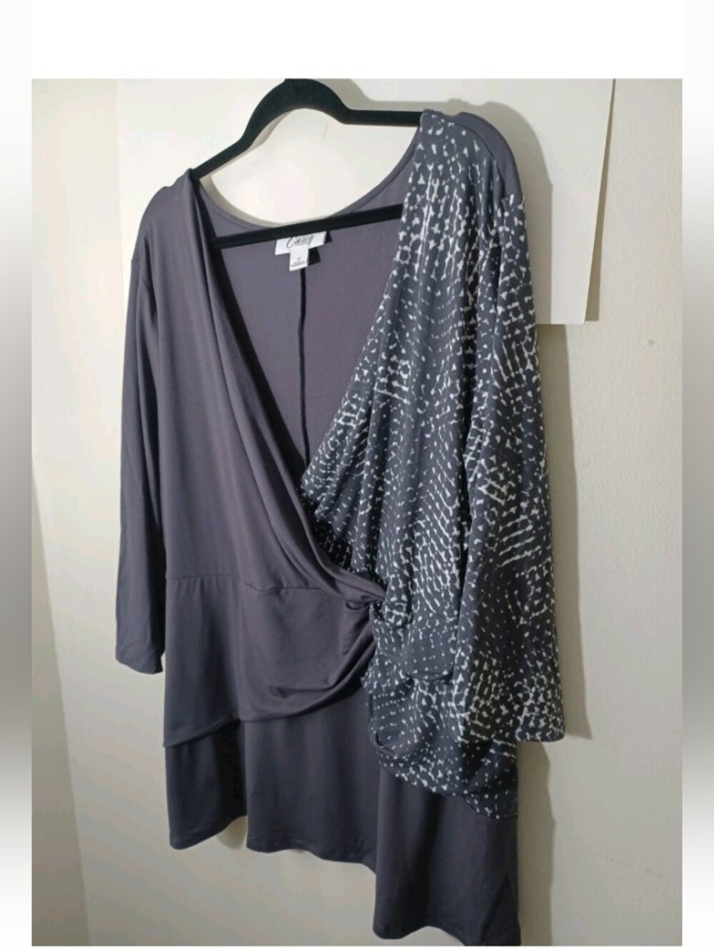 Catherines Curvy Collection Knit Pullover Blouse 4X Gray/White